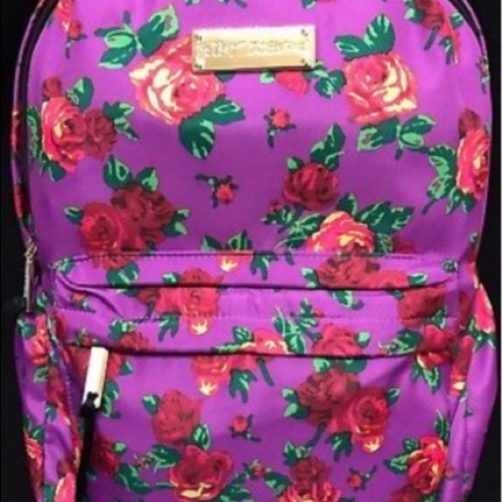 Brand New Betsy Johnson 🌸Floral Backpack